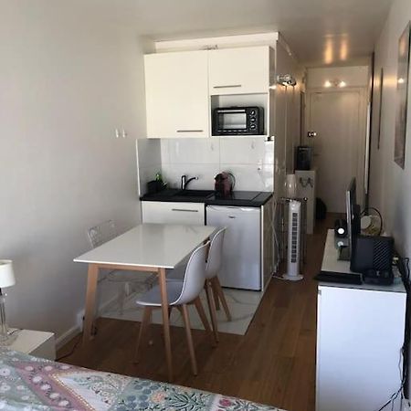 Nice Flat St Germain En Laye Centre 30 Minutes To Paris Saint-Germain-en-Laye Exterior foto