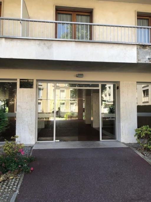 Nice Flat St Germain En Laye Centre 30 Minutes To Paris Saint-Germain-en-Laye Exterior foto