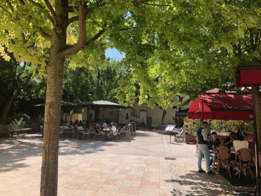 Nice Flat St Germain En Laye Centre 30 Minutes To Paris Saint-Germain-en-Laye Exterior foto